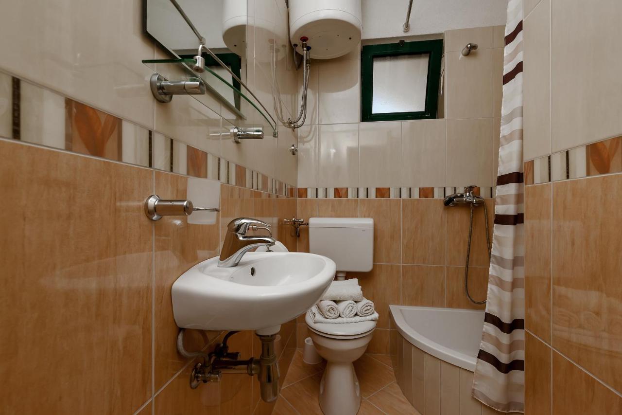 Apartmani Antonela Drasnice Exterior foto
