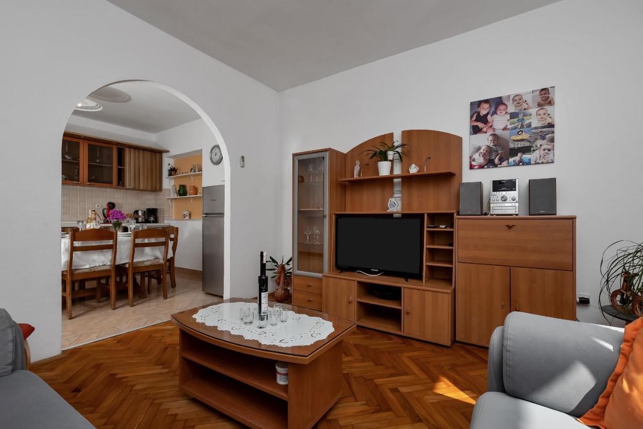 Apartmani Antonela Drasnice Exterior foto